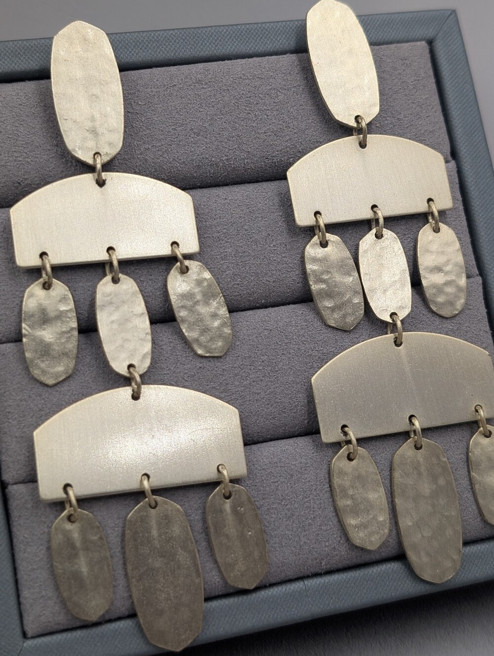 Kendra Scott Gold-Tone Multi-Link Hammered Drop Earrings